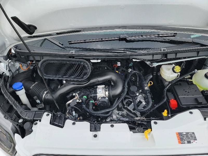 Used 2026 Ford Transit 350 XLT RWD image 8