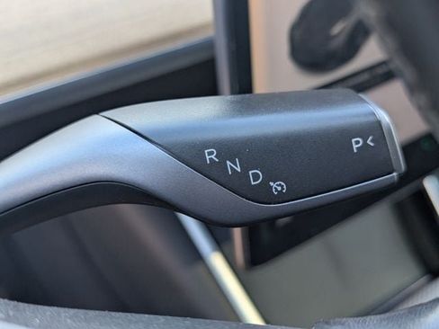 Used 2018 Tesla Model 3 Long Range RWD image 35
