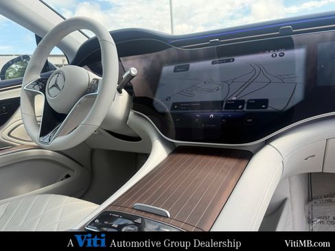 Certified 2023 Mercedes-Benz EQS 580 4MATIC Sedan image 32