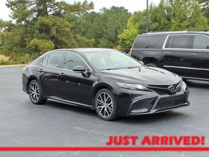 Used 2023 Toyota Camry SE w/ Cold Weather Package