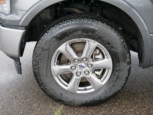 Certified 2019 Ford F150 Lariat w/ Equipment Group 502A Luxury AWD/4WD image 8