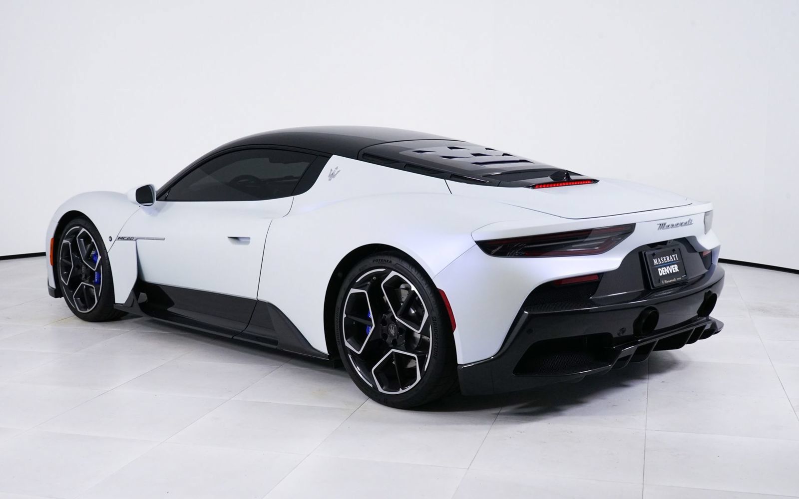Used 2023 Maserati MC20 Coupe RWD image 48