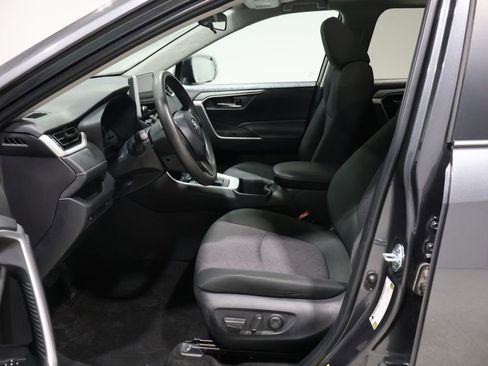Used 2024 Toyota RAV4 XLE image 10