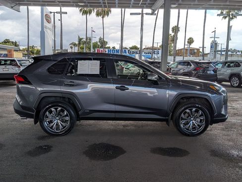 Certified 2023 Toyota RAV4 XLE Premium AWD/4WD image 5