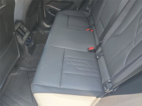 Certified 2026 BMW X3 xDrive30 w/ Convenience Package AWD/4WD image 13