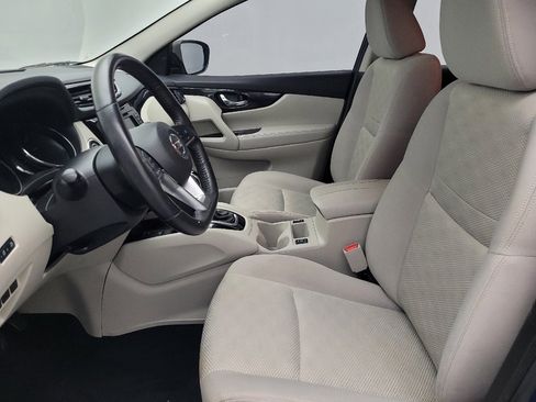 Used 2019 Nissan Rogue Sport SV w/ Technology Package image 17