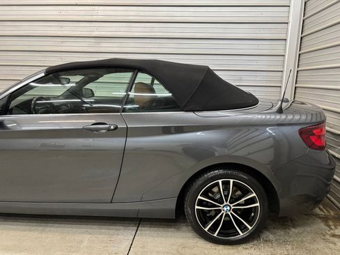 Used 2020 BMW 230i xDrive Convertible w/ Premium Package AWD/4WD image 5