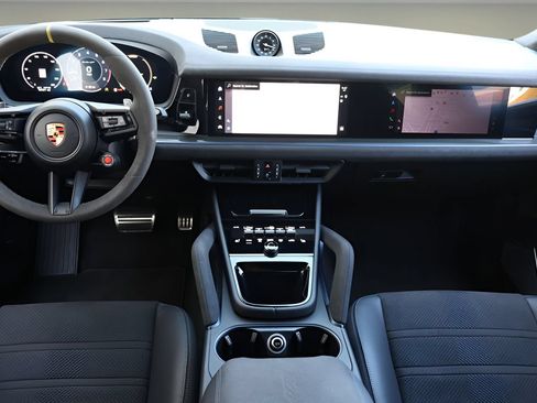 Used 2024 Porsche Cayenne Turbo GT AWD/4WD image 13