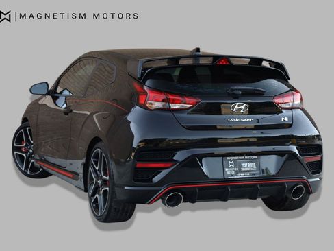 Used 2021 Hyundai Veloster N FWD image 9