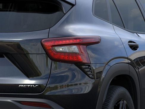 New 2025 Chevrolet Trax ACTIV w/ Sunroof Package image 45