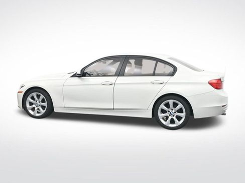 Used 2014 BMW 320i xDrive Sedan image 10