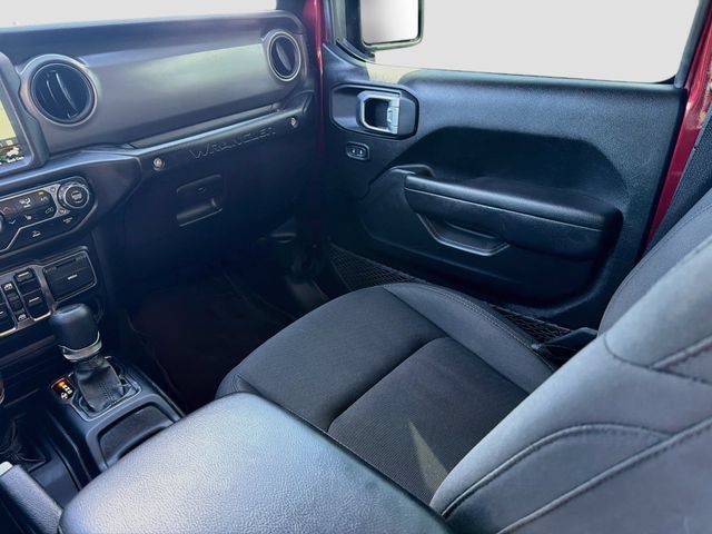 Used 2022 Jeep Wrangler Unlimited Sport AWD/4WD image 26
