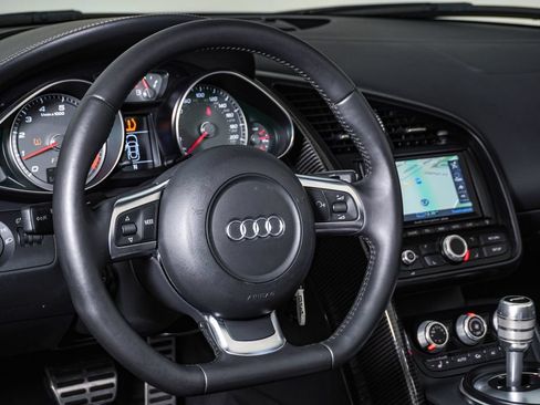 Used 2012 Audi R8 V8 AWD/4WD image 23