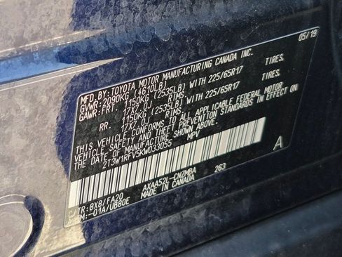 Used 2019 Toyota RAV4 XLE FWD image 16