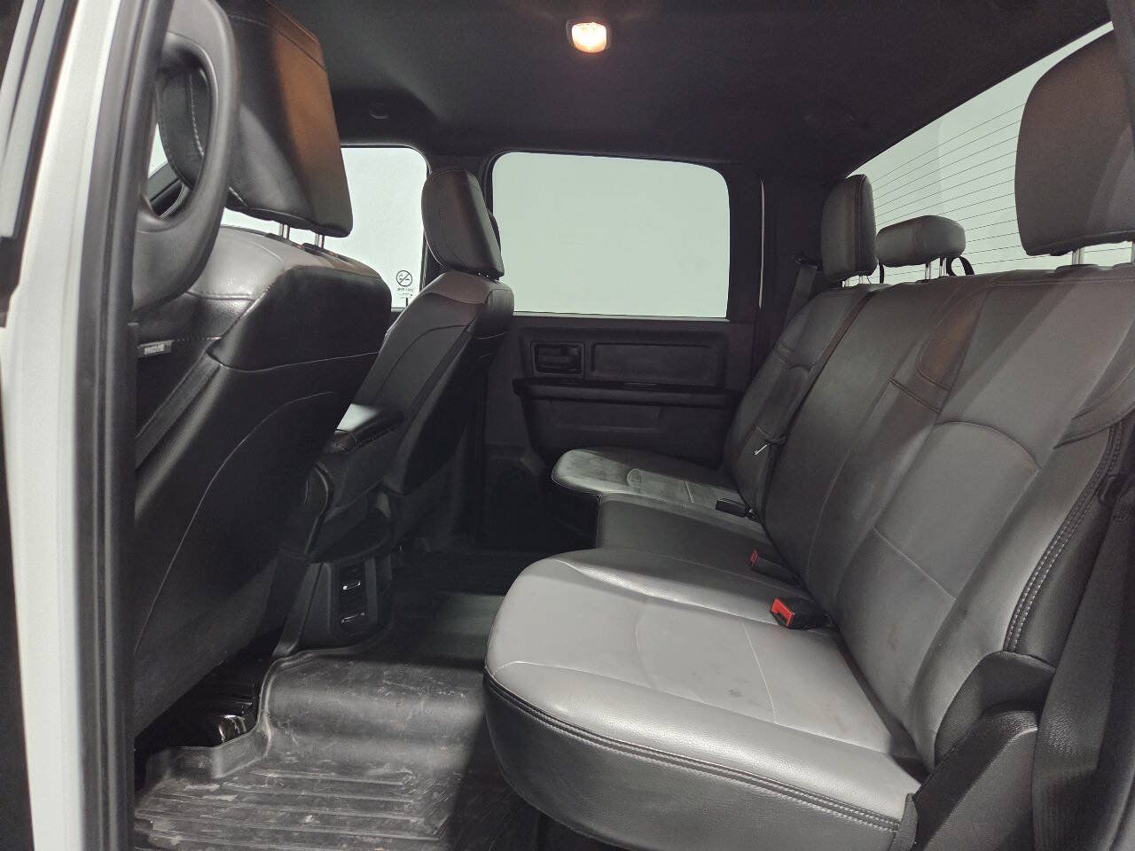Used 2024 RAM 2500 Tradesman w/ Snow Chief Group AWD/4WD image 16