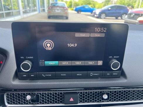 Certified 2023 Honda Civic EX image 27