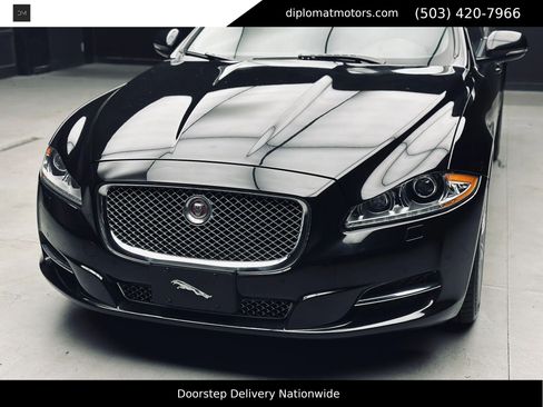 Used 2015 Jaguar XJ L Portfolio AWD/4WD image 14