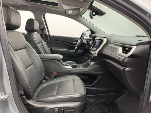 Used 2023 GMC Acadia SLT w/ Elevation Edition FWD image 35