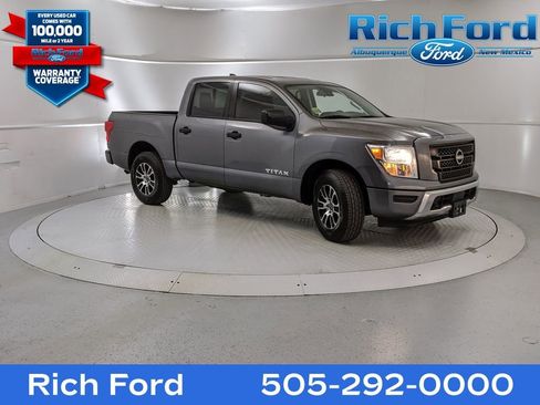 Used 2024 Nissan Titan SV image 1
