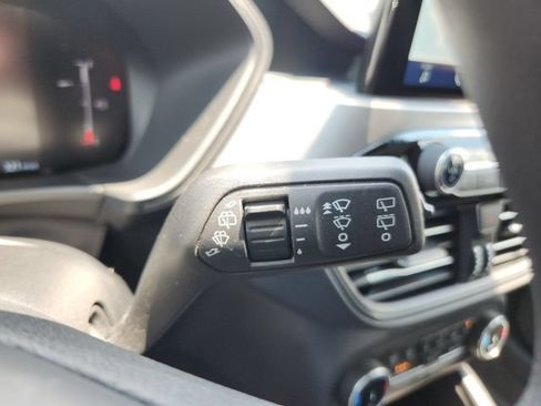 Used 2025 Ford Escape Active FWD image 41