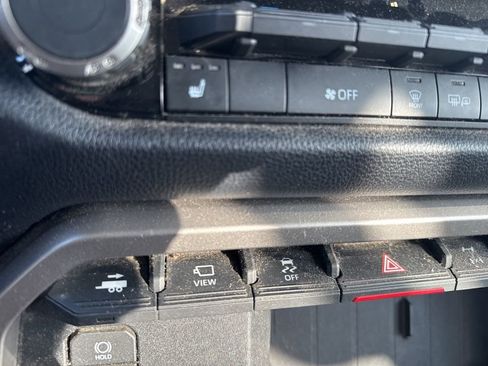 Used 2022 Toyota Tundra SR5 image 19