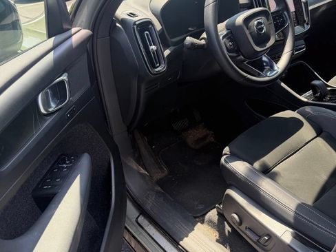 Certified 2023 Volvo XC40 Recharge Plus AWD/4WD image 8