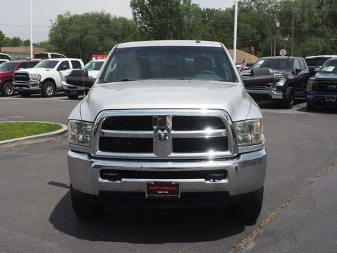 Used 2017 RAM 2500 SLT AWD/4WD image 2