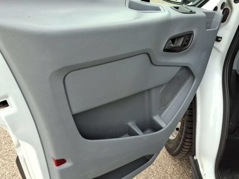 Certified 2018 Ford Transit 250 148 Medium Roof RWD image 11