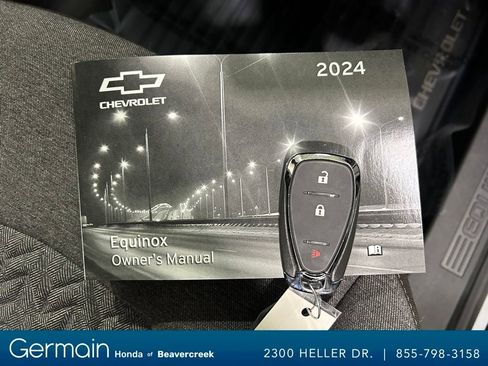 Used 2024 Chevrolet Equinox LT image 32