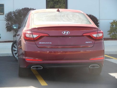 Used 2015 Hyundai Sonata Sport FWD image 15