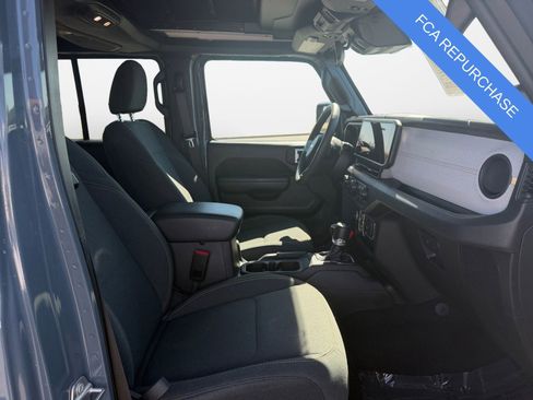 Used 2024 Jeep Wrangler Unlimited Sport AWD/4WD image 15