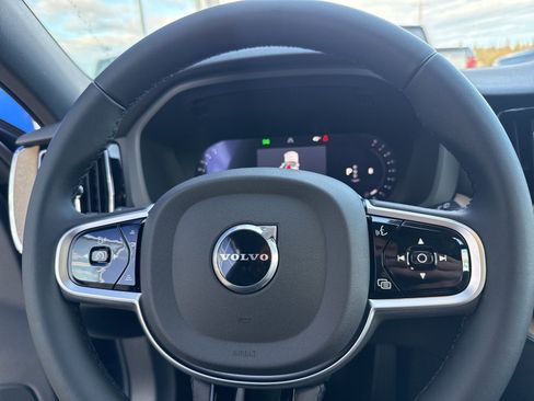 New 2026 Volvo XC60 B5 Plus w/ Protection Package Premier image 25