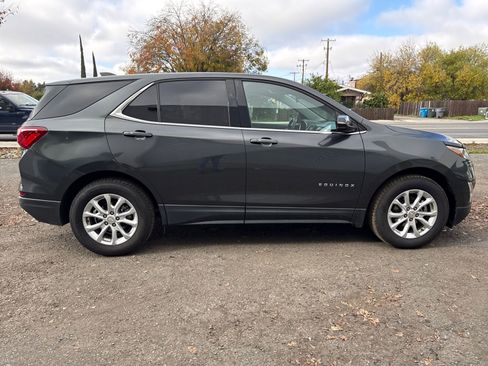 Used 2019 Chevrolet Equinox LT image 6