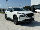 Used 2023 Nissan Rogue S image 3