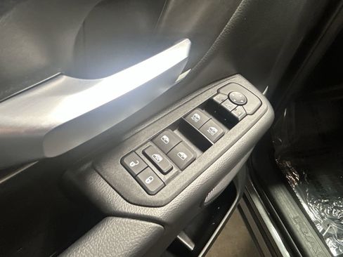 Used 2025 RAM 1500 Big Horn image 25