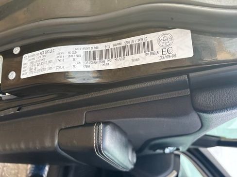 Used 2016 Jeep Cherokee Latitude w/ Comfort & Convenience Group image 32