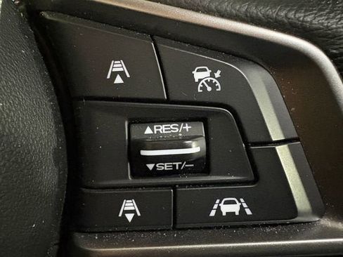Used 2020 Subaru Ascent Limited w/ Popular Package #2A image 10