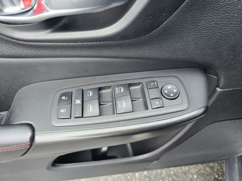 Used 2022 Jeep Cherokee Trailhawk w/ Trailer Tow Group image 23