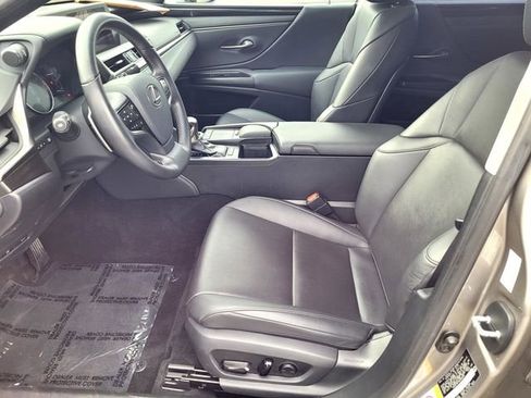 Used 2019 Lexus ES 350 image 11