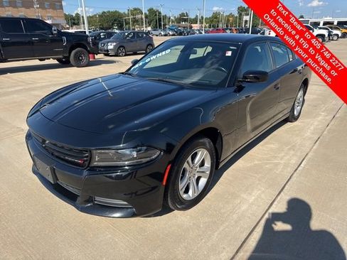 Used 2023 Dodge Charger SXT image 1
