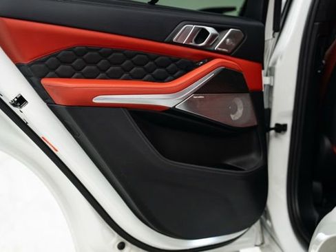 Used 2021 BMW X5 M Base w/ Competition Package image 27