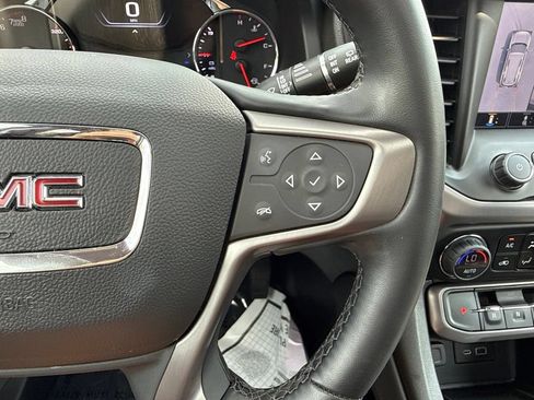 Used 2023 GMC Acadia AT4 w/ Technology Package AWD/4WD image 21