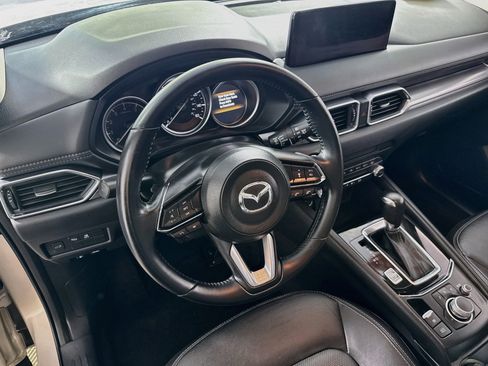 Used 2025 MAZDA CX-5 AWD 2.5 S w/ Preferred Package image 13