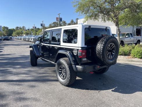 New 2026 Jeep Wrangler Unlimited Rubicon AWD/4WD image 5