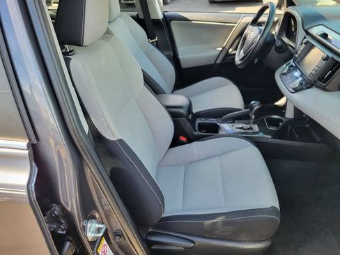 Used 2018 Toyota RAV4 Adventure AWD/4WD image 21