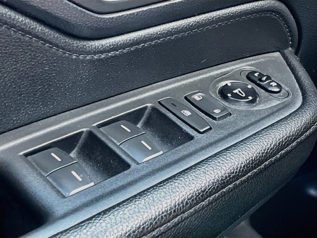 Used 2024 Honda Odyssey EX-L image 17