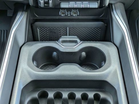 New 2026 RAM 1500 Big Horn AWD/4WD image 17