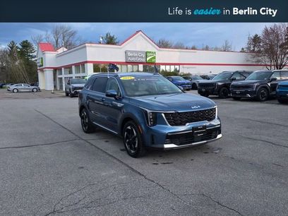 Certified 2025 Kia Sorento EX