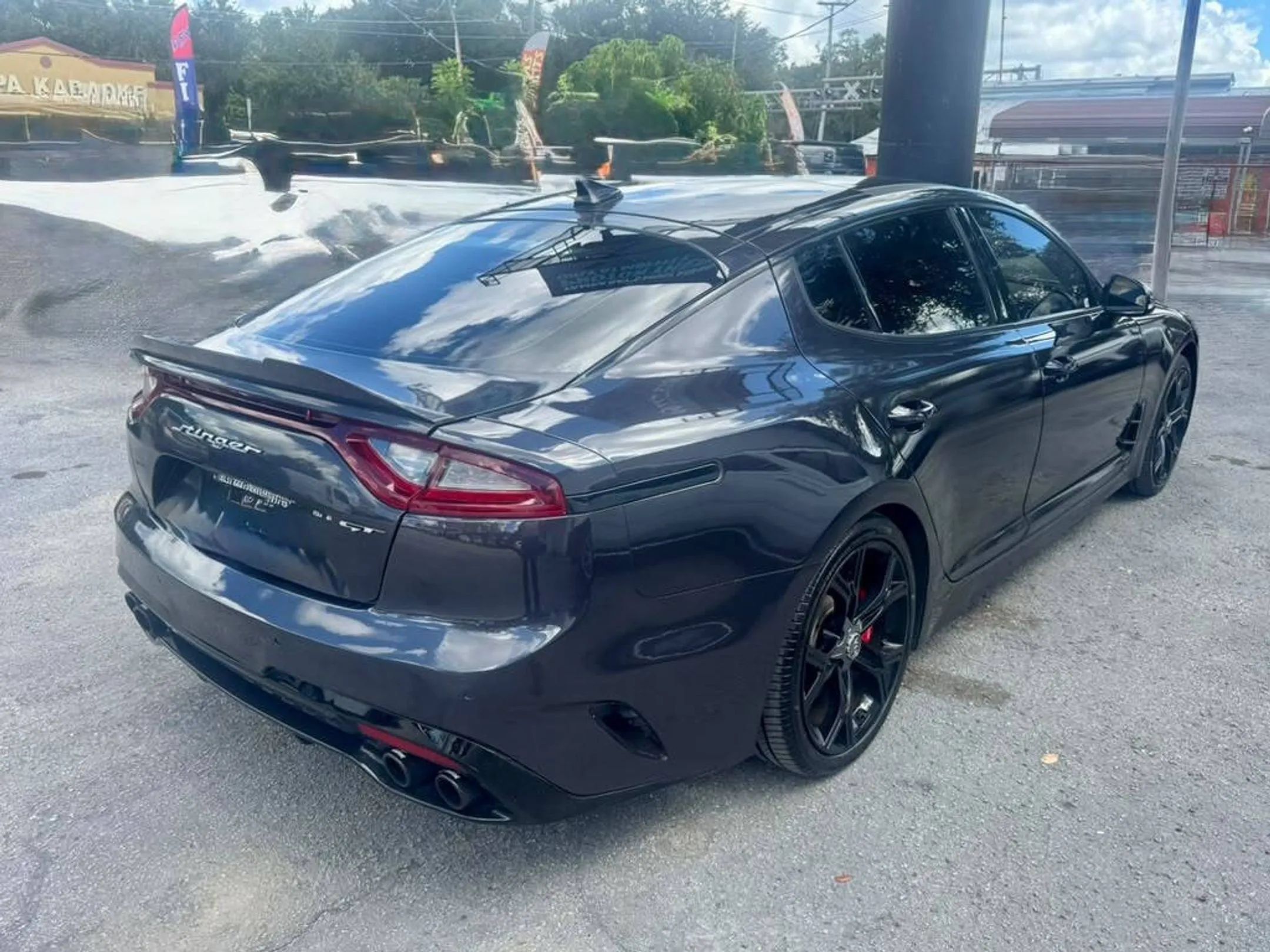 Used 2020 Kia Stinger GT2 AWD/4WD image 4
