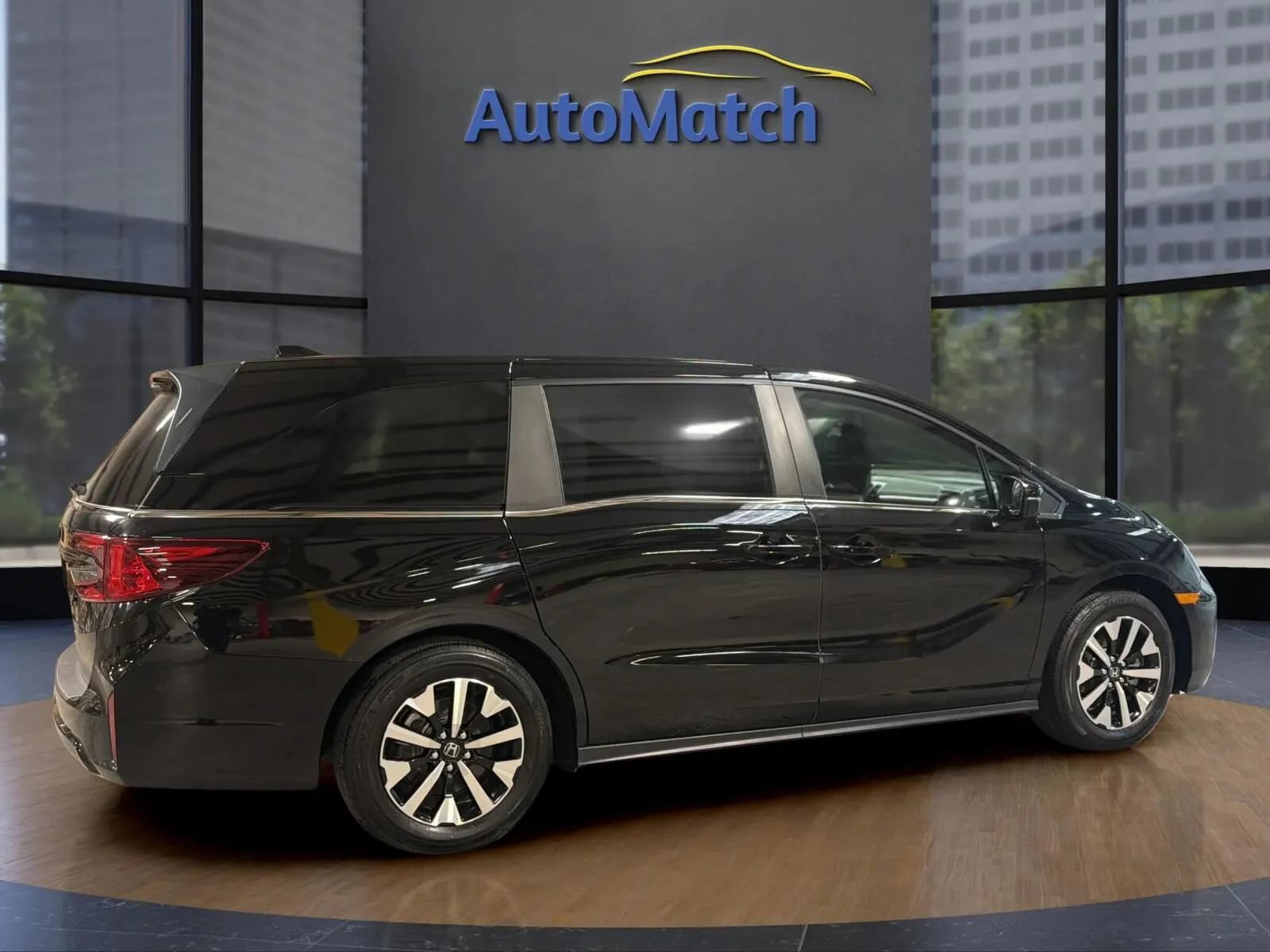 Used 2025 Honda Odyssey EX-L image 11